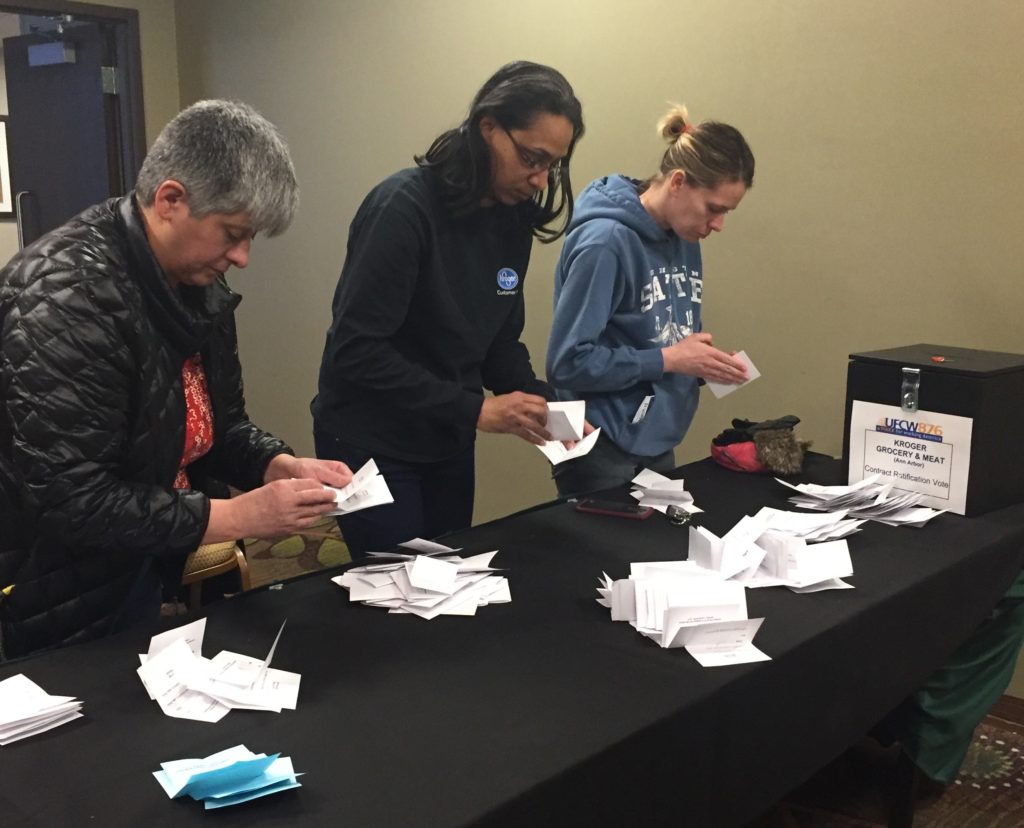 Local 876 Kroger Workers Ratify New Contract - For Local Unions
